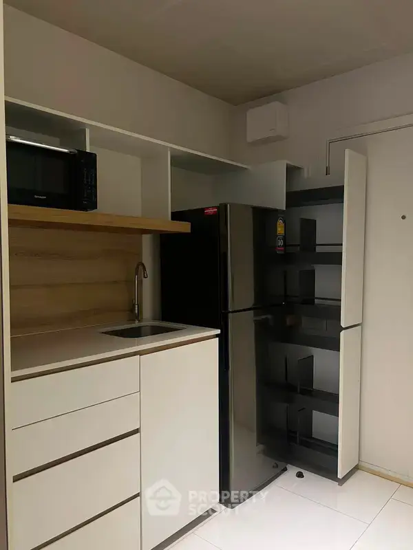 1-BR Condo at Triple Y Residence Samyan near MRT Sam Yan — ภาพ 7
