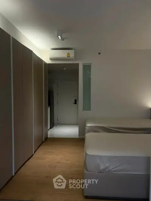 1-BR Condo at Triple Y Residence Samyan near MRT Sam Yan — ภาพ 4