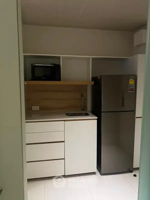 1-BR Condo at Triple Y Residence Samyan near MRT Sam Yan — ภาพ 6