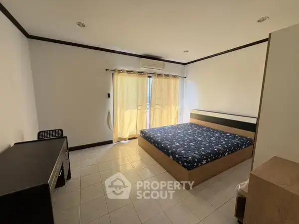 2-BR Condo at Country Complex Bangna near BTS Bang Na — фото 7