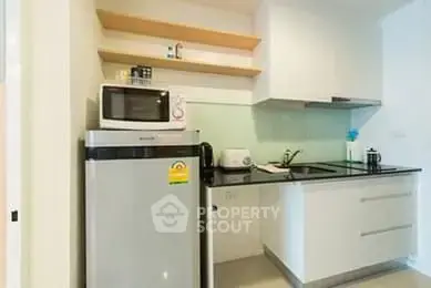1-BR Condo at 15 Sukhumvit Residences near BTS Nana — 照片 6