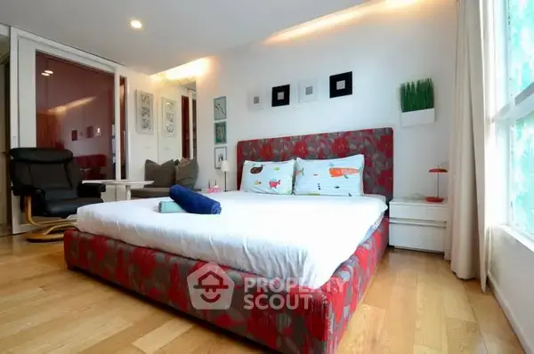 1-BR Condo at 15 Sukhumvit Residences near BTS Nana — 照片 2