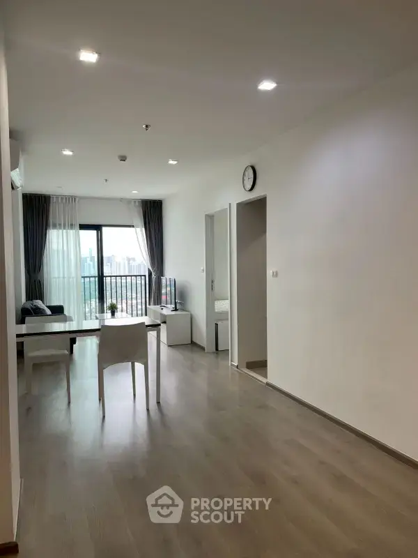2-BR Condo at The Base Phetkasem near MRT Phetkasem 48 — 照片 4