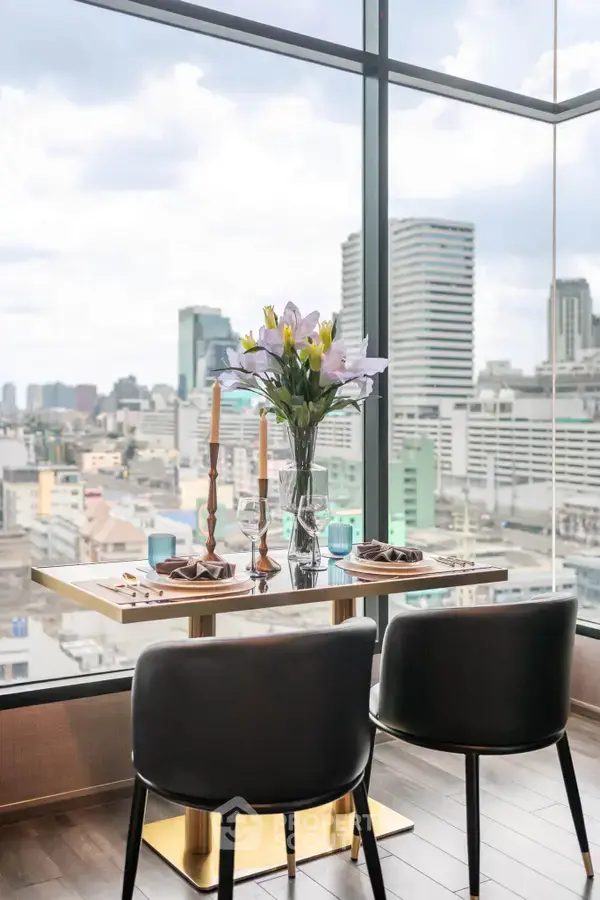 1-BR Condo at KnightsBridge Space Rama 9 near MRT Phra Ram 9 — фото 6