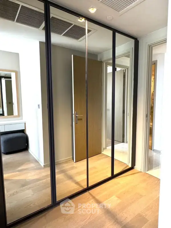 2-BR Condo at Ashton Silom near BTS Chong Nonsi — photo 6