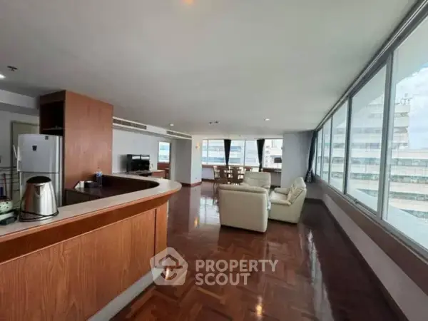 2-BR Condo at Asoke Place near MRT Sukhumvit — photo 4