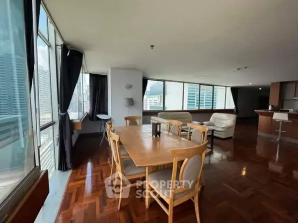 2-BR Condo at Asoke Place near MRT Sukhumvit — photo 5