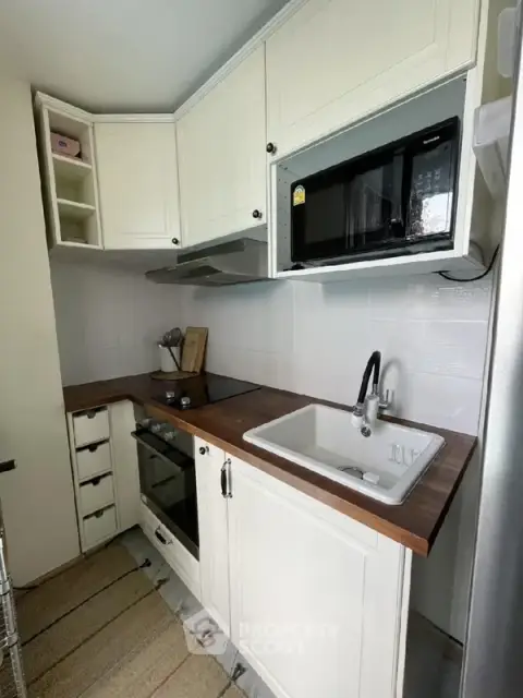 2-BR Condo at The Cube Urban Sathorn - Chan near BTS Saphan Taksin — фото 3