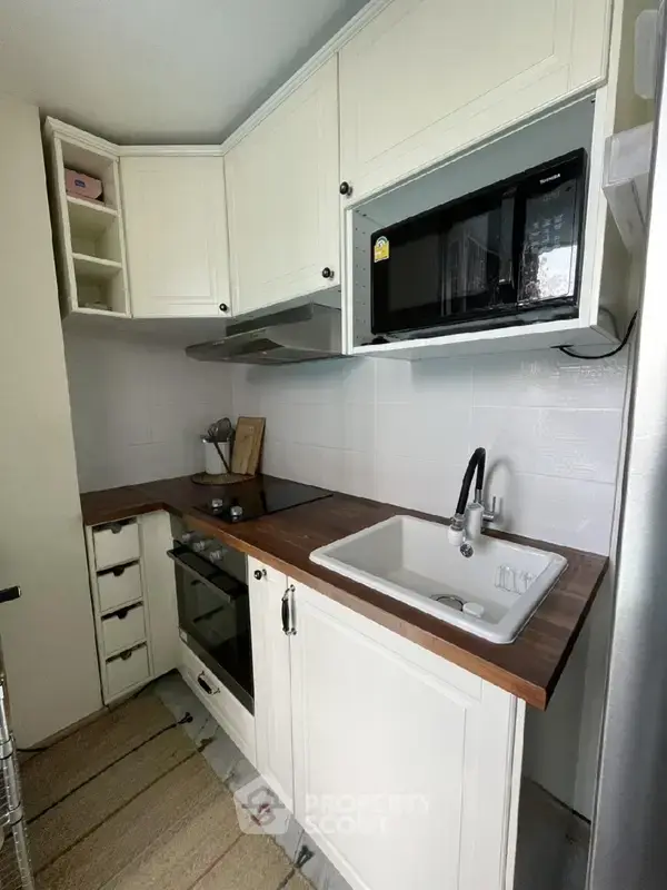 2-BR Condo at The Cube Urban Sathorn - Chan near BTS Saphan Taksin — фото 3