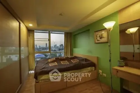 1-BR Condo at The Kris Ratchada 17 near MRT Sutthisan — photo 4