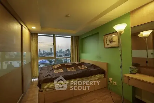 1-BR Condo at The Kris Ratchada 17 near MRT Sutthisan — photo 4