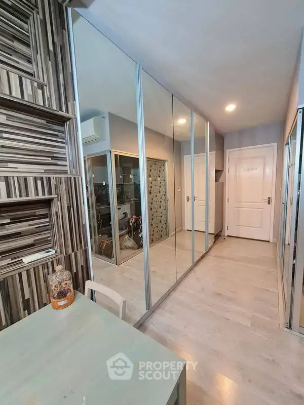 2-BR Condo at Chambers Ramintra in Ram Inthra — фото 3