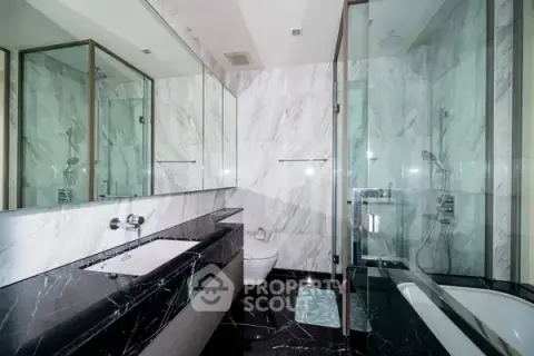 1-BR Condo at Saladaeng One near MRT Si Lom — photo 2