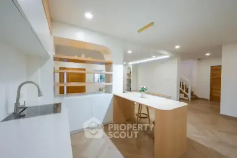 4-BR House in Ton Pao — ภาพ 5