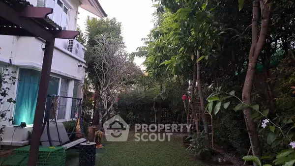 4-BR House at Vararom Charoenmuang Chiangmai in Ton Pao — photo 3