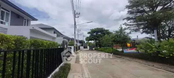 4-BR House in San Na Meng — photo 5