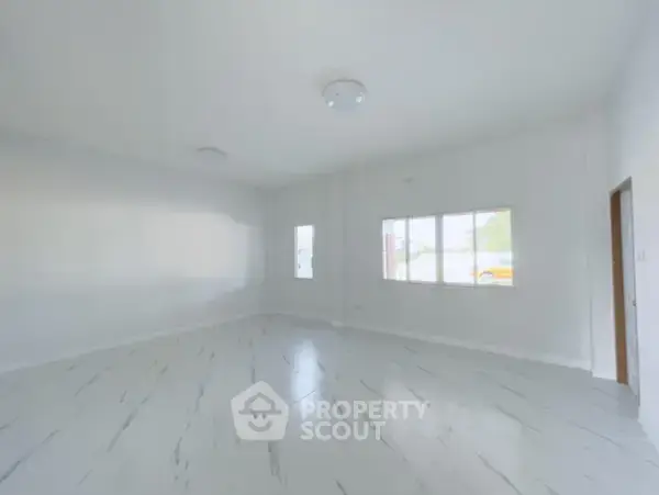 4-BR House in Nong Chom — photo 5