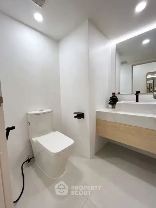 1-BR Condo at Chom Doi Condotel close to Nimmanhaemin — photo 4