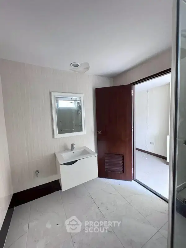 1-BR Condo in Chang Phueak — photo 5