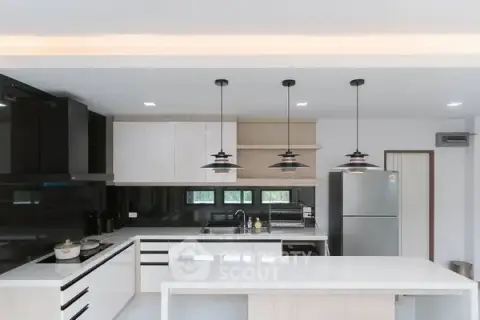 3-BR House in San Kamphaeng — photo 5