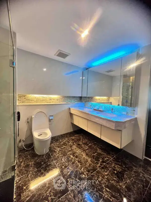 1-BR Condo in Hang Dong — photo 7