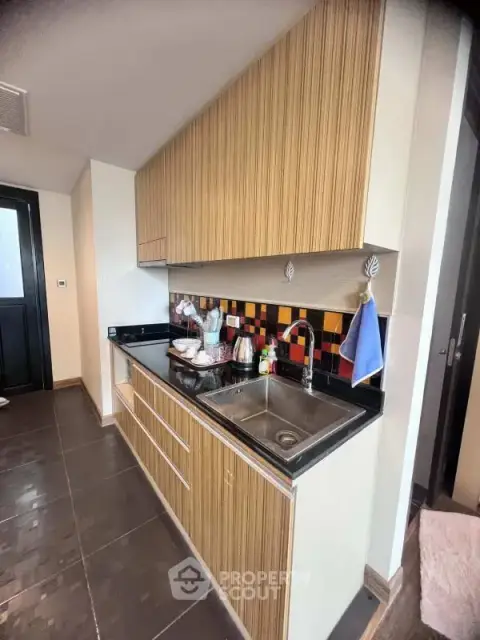 1-BR Condo in Hang Dong — photo 4