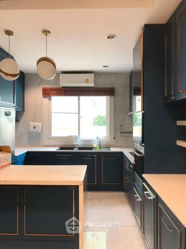 4-BR House in Ton Pao — photo 6