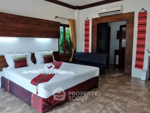 House in Nong Han — photo 4