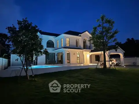 4-BR Villa in Huai Sai — photo 4
