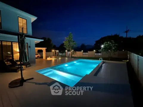 4-BR Villa in Huai Sai — photo 5