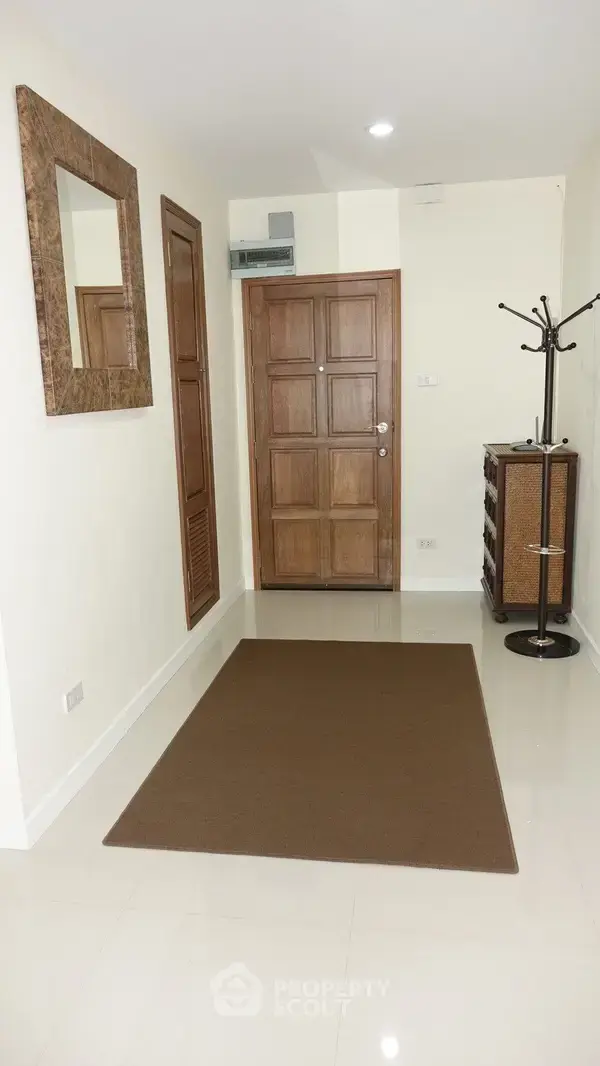 Sky Breeze 3-bedroom Penthouse by Su Thep for Sale — photo 2