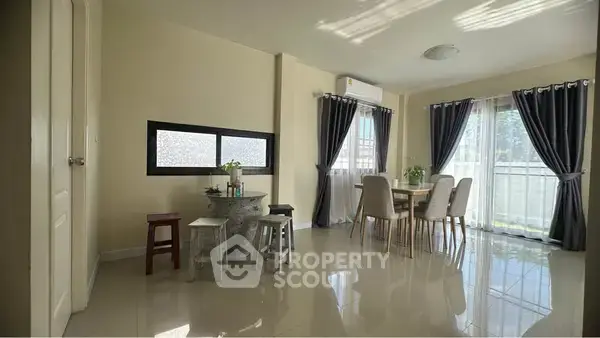 3-BR House in San Kamphaeng — photo 7