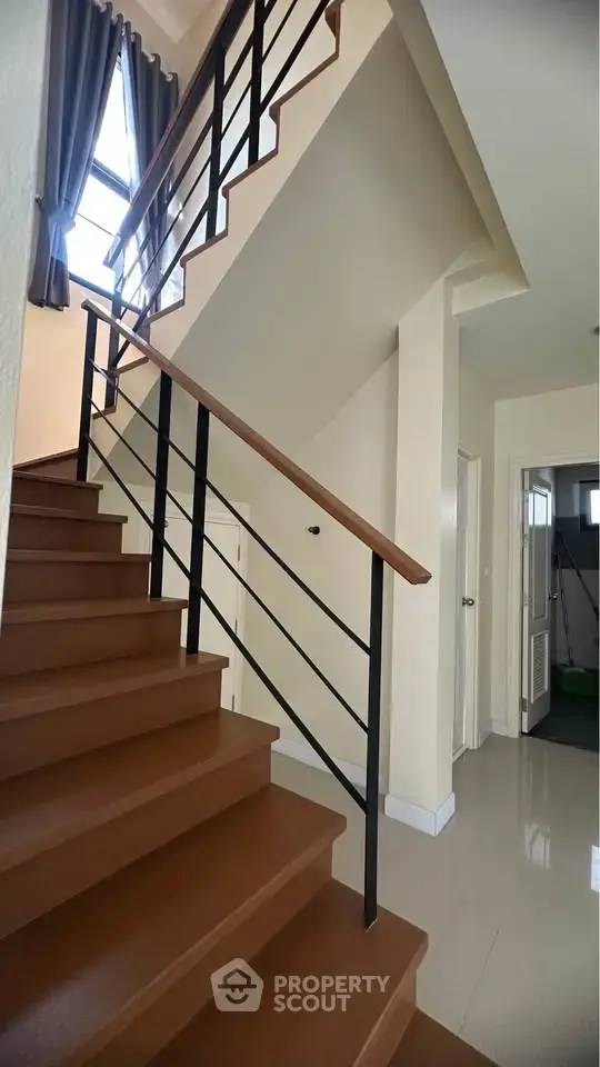 3-BR House in San Kamphaeng — photo 5