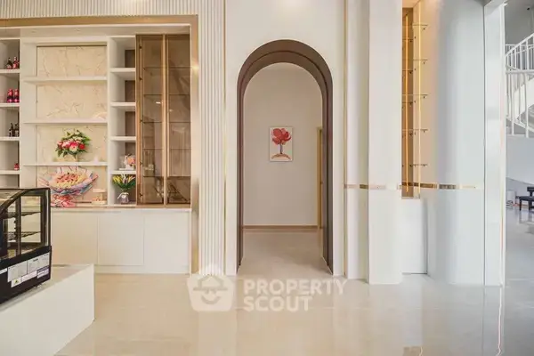 6-BR Villa in Tha Wang Tan — ภาพ 5