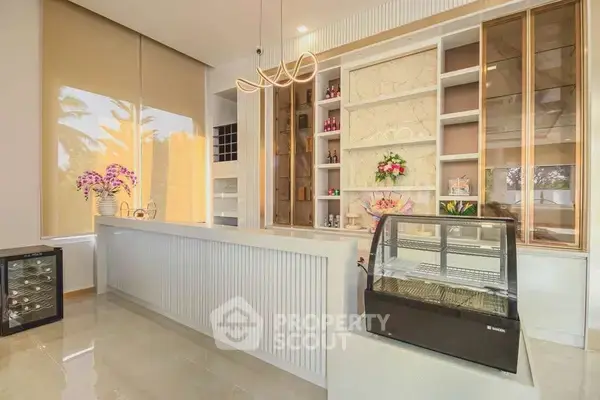 6-BR Villa in Tha Wang Tan — ภาพ 4