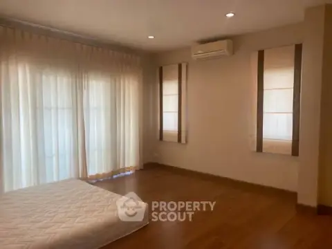 3-BR Townhouse at The Urbana 1 in Nong Phueng — photo 4