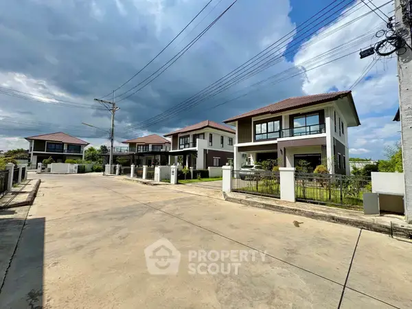 4-BR House at Karnkanok Ville 18 in San Phak Wan — photo 6