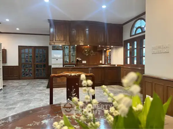 8-BR House in Chang Phueak — ภาพ 3