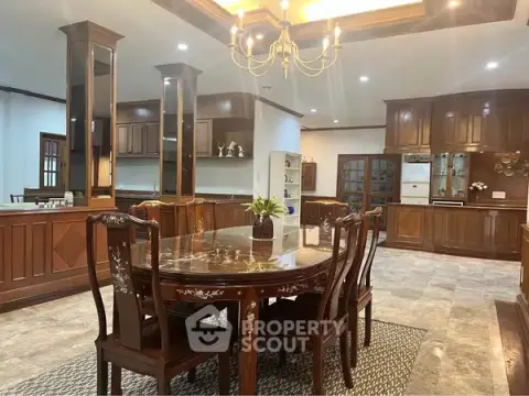 8-BR House in Chang Phueak — ภาพ 4