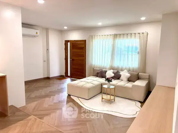 4-BR House in Ton Pao — photo 5