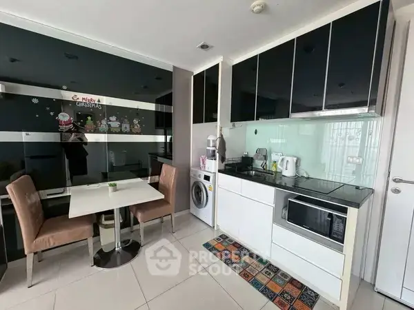 1-BR Condo at The Vision Pattaya close to Phratamnak — photo 6
