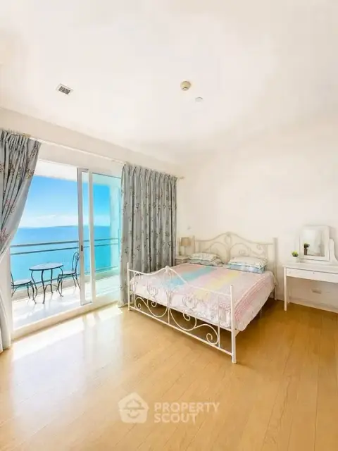 1-BR Condo at Reflection Jomtien Beach Pattaya close to Pattaya — photo 3