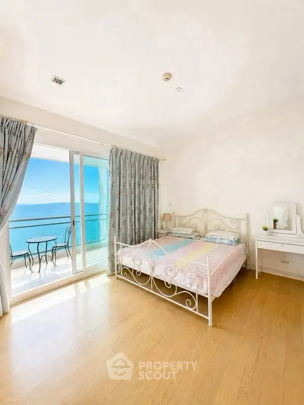 1-BR Condo at Reflection Jomtien Beach Pattaya close to Pattaya — photo 3
