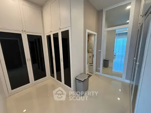 3-BR Villa at Garden Ville 6 close to Pattaya — photo 4