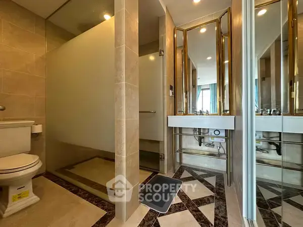 2-BR Condo at Espana Condo Resort Pattaya close to Pattaya — фото 6
