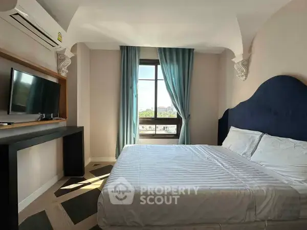 2-BR Condo at Espana Condo Resort Pattaya close to Pattaya — фото 4