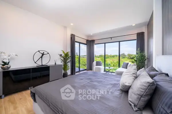 4-BR Villa close to Pattaya — photo 4