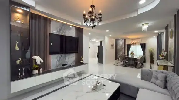 4-BR House at Chatkaew Village close to Phratamnak — фото 2