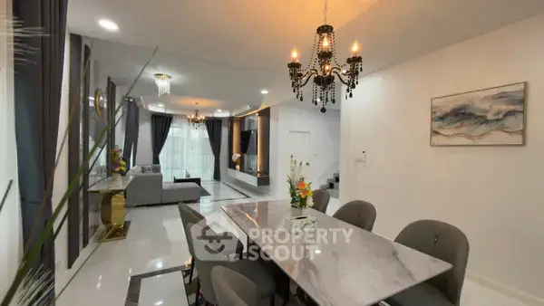 4-BR House at Chatkaew Village close to Phratamnak — фото 7