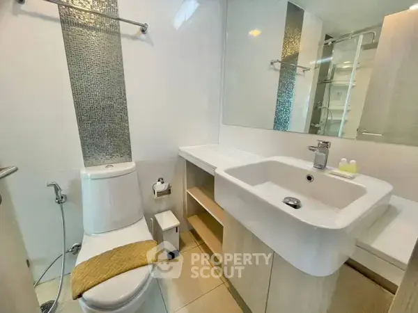 1-BR Condo at The Cloud close to Phratamnak — photo 6